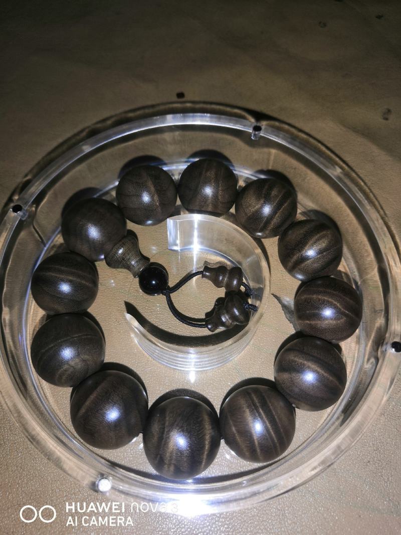金丝楠阴沉木满水波手串2.0