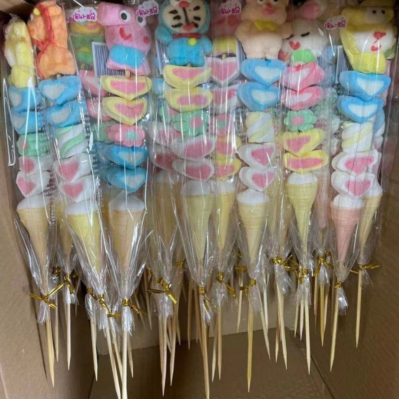 卡通网红棉花糖串串软糖棒棒糖超市夜市地摊整箱包邮