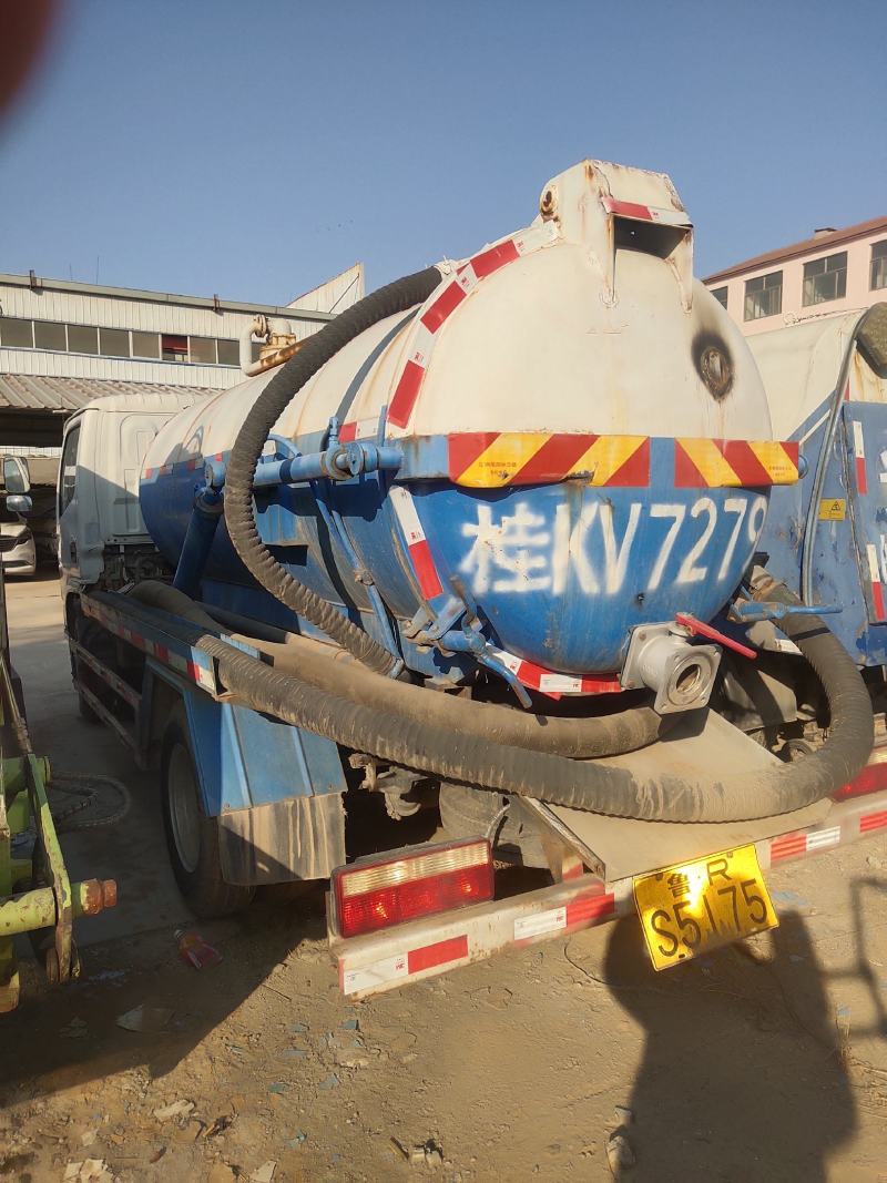 农用吸粪车，农用洒水车，农用三轮吸粪车质量保证欢迎采