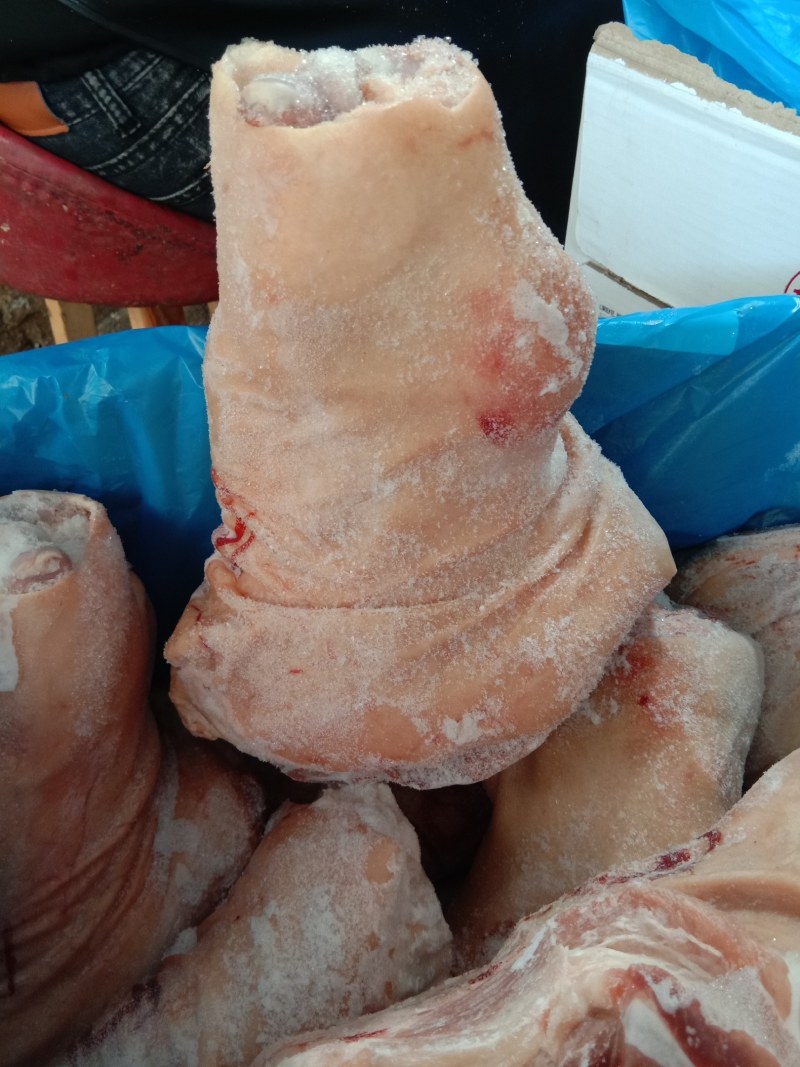 猪手粒，自己加工厂货源充足，可按客户规格要求订做，