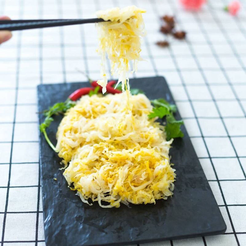 东北酸菜厂家自然发酵酸菜丝东北特产大缸酸菜酸白菜