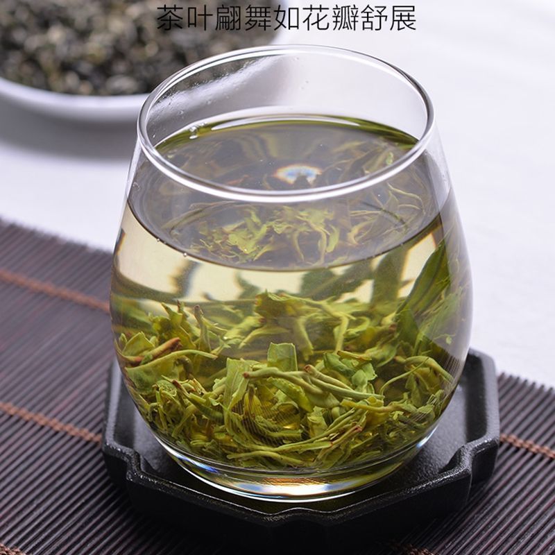 云南梁河回龙茶回思春曲绿茶特级100克炒青绿茶银毫显露
