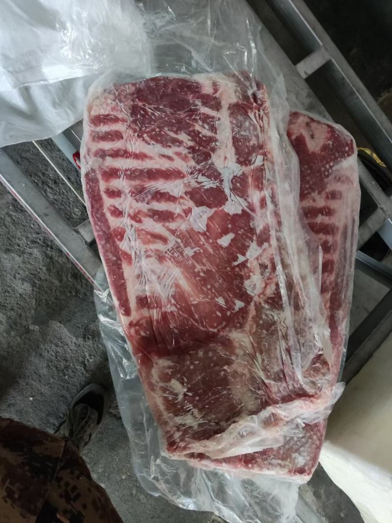 带皮大五花，烤肉，脆皮五花肉，精修五花肉