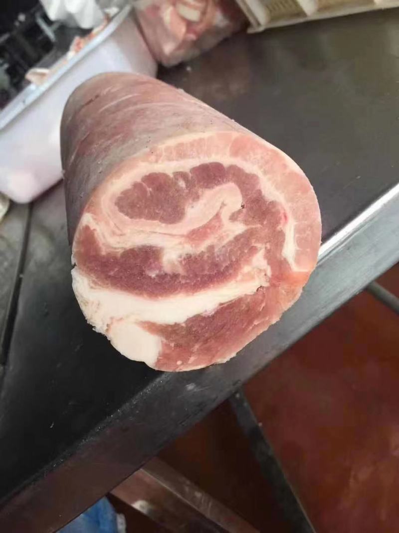 五花肉卷，调理的，纯猪肉，价格不高，一件20斤