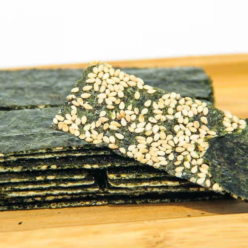 芝麻海苔夹心脆海苔脆夹心海苔罐装网红同款办公室零食包邮