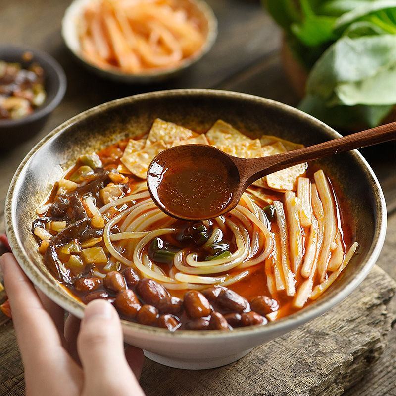 正宗广西螺蛳粉网红螺蛳粉速食方便面香辣臭泡面整箱批发包邮