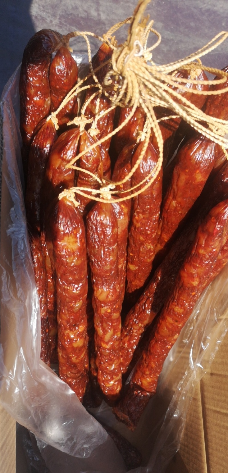 正宗川味麻辣肠，五香肠，全国热卖，鲜肉制作，美味可口