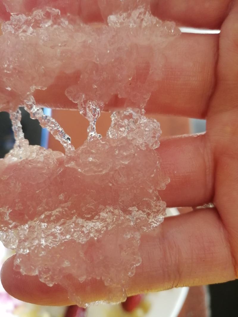 随县桃胶雪燕皂角米购销批发中心，雪燕一手货源，量大从优。