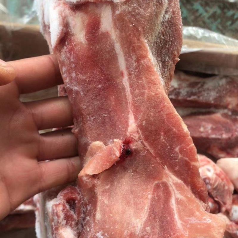 多肉筒子骨大骨头后腿骨肉棒骨18斤饭店自家吃熬汤骨髓速冻