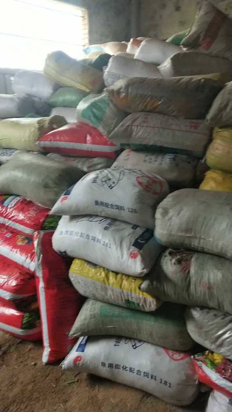 大量出售菜籽枯饼、有机菜枯，肥效高。
