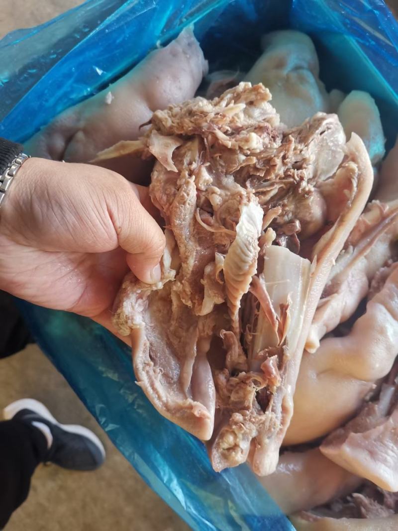 精品优质去骨纯干货猪头肉，诚信经营，价格合适，质量保证。