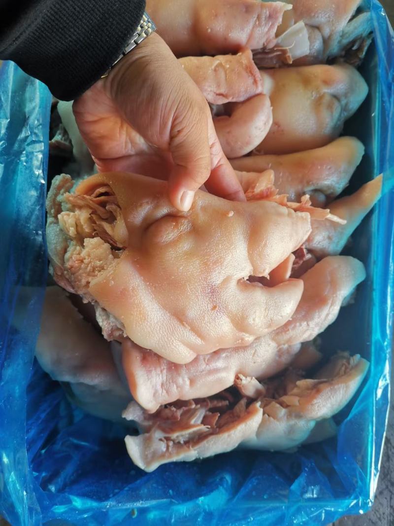 精品优质去骨纯干货猪头肉，诚信经营，价格合适，质量保证。
