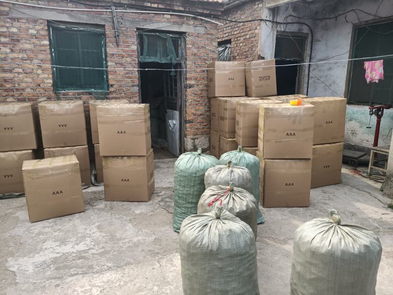 榆耳产地，榆耳基地一手货源批发零售，足干榆耳优质榆耳好榆