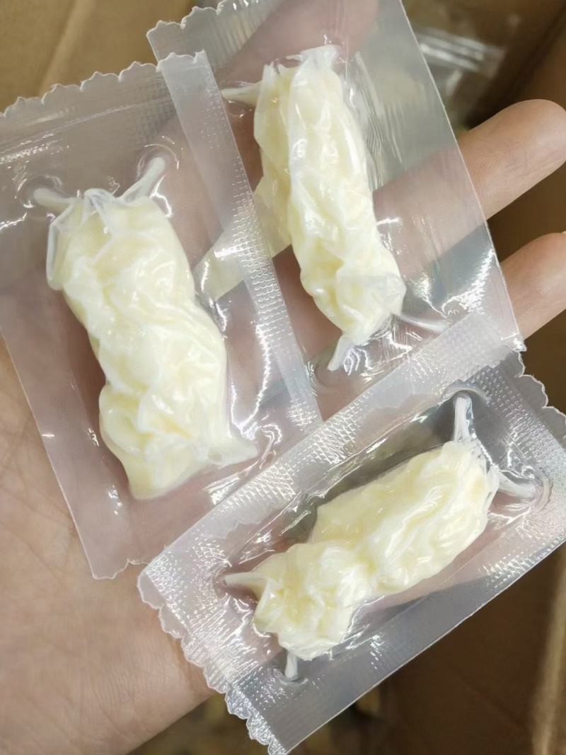 新疆奶疙瘩奶醇原味酸奶味两种口味奶香浓郁不粘牙