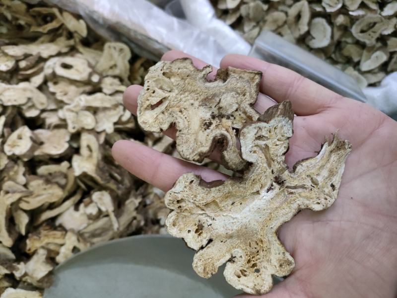 白术，道地产区规格齐全，足斤足量纯无硫，圆片更方便使用。