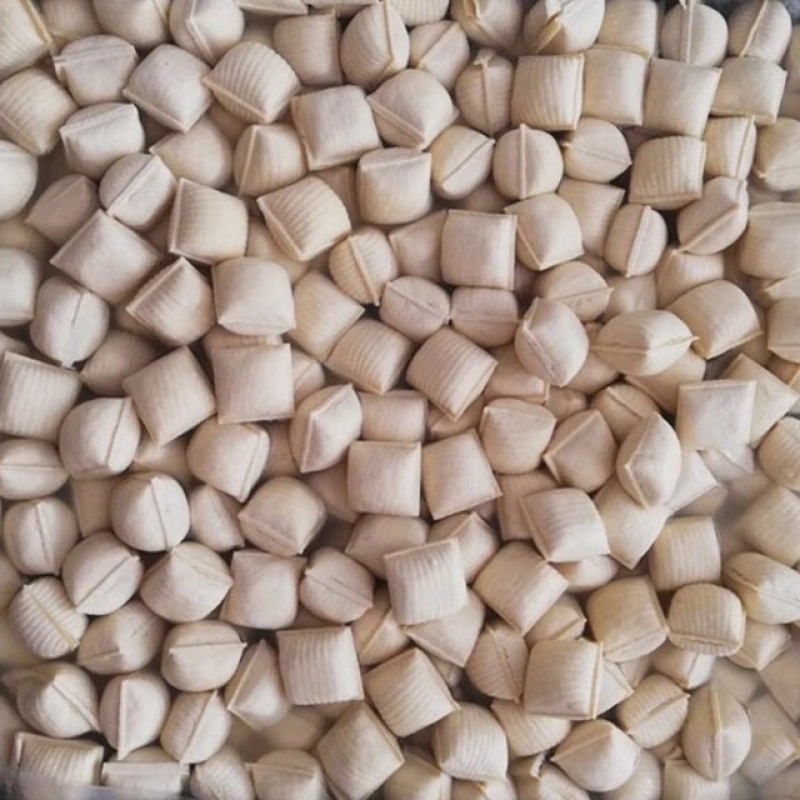 云南蒙自包桨小豆腐