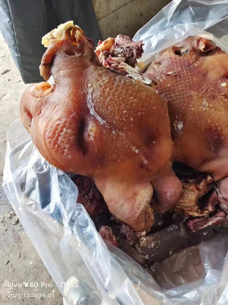 全熟牛头肉，火烧毛牛头，出成高，常年加工，纯干货。