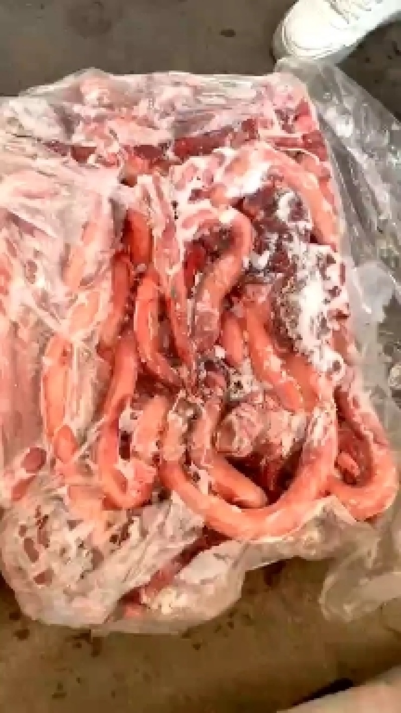 牛鞭，牛鞭宝。纯牛鞭，牛宝