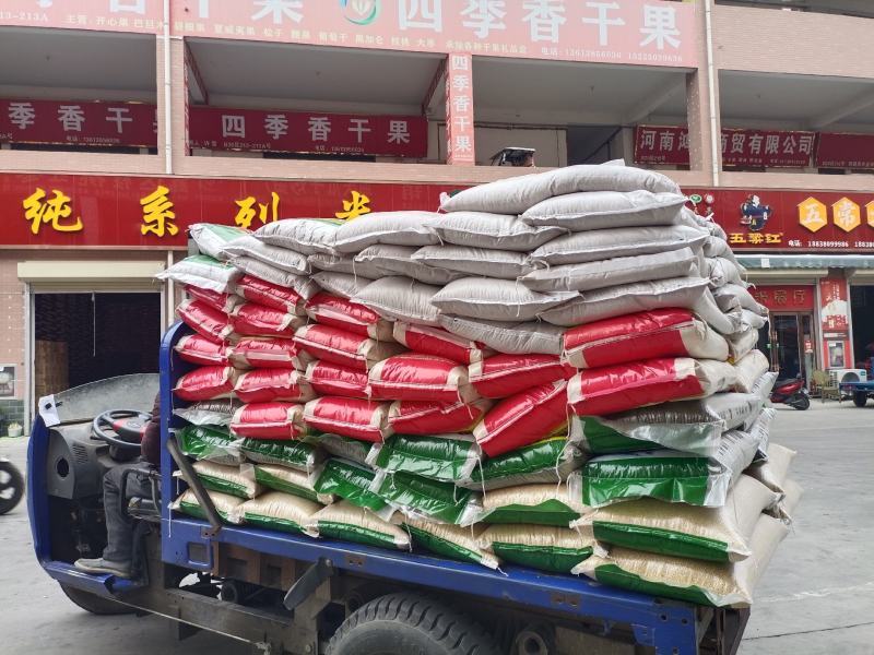 赤小豆，各种品质！欢迎咨询！巴西赤小豆