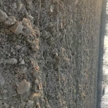 土地，带补贴，河水灌溉，改良好的大面积万亩良田