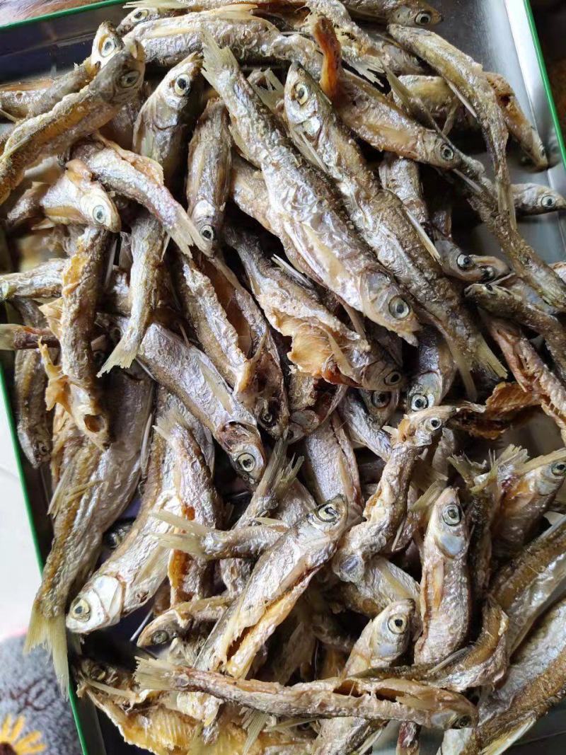 重庆油炸小鱼干，产地直销，品质保证，货源充足，欢迎选购