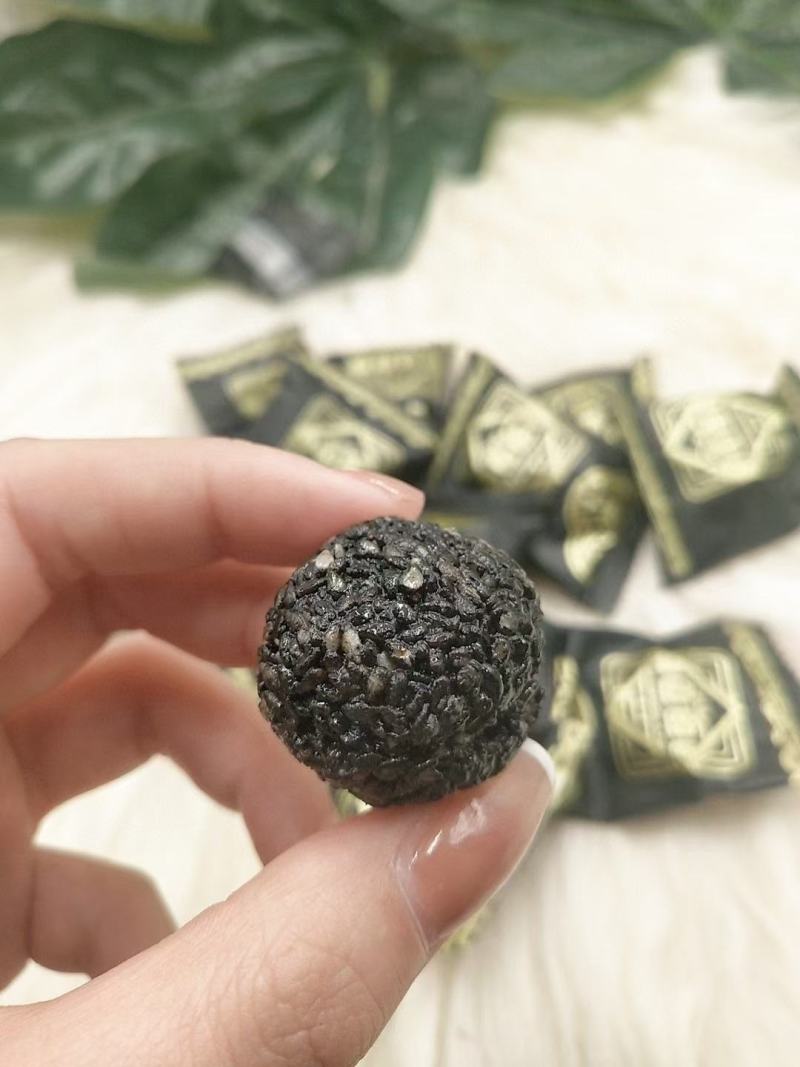 黑芝麻丸孕妇儿童手工零食蜂蜜调配口感佳500克/袋