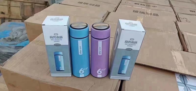 玻璃商务水杯送礼印制logo定制。