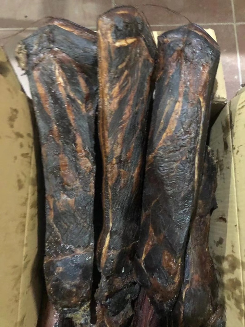 烟熏干三线腊肉（适合饭店、庙会、摆摊等）