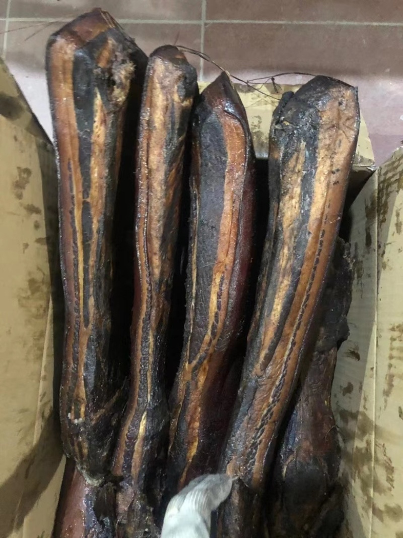 烟熏干三线腊肉（适合饭店、庙会、摆摊等）