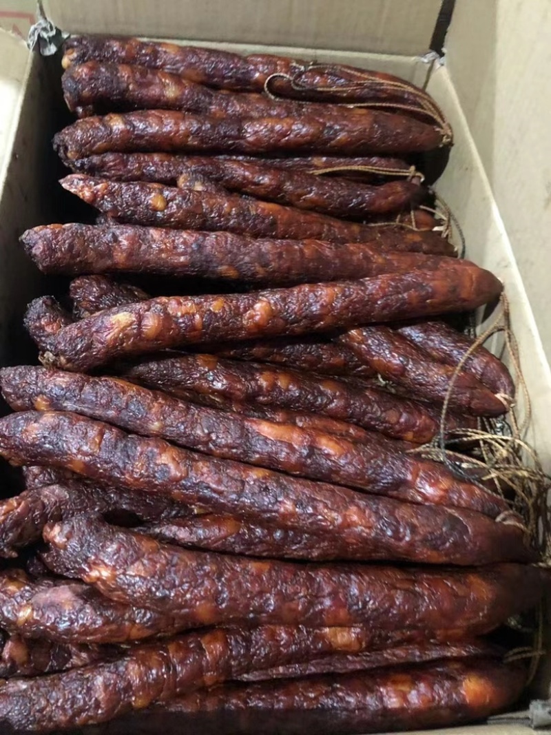 烟熏本地麻辣纯肉香肠（看你具体需求，高低品质都有）