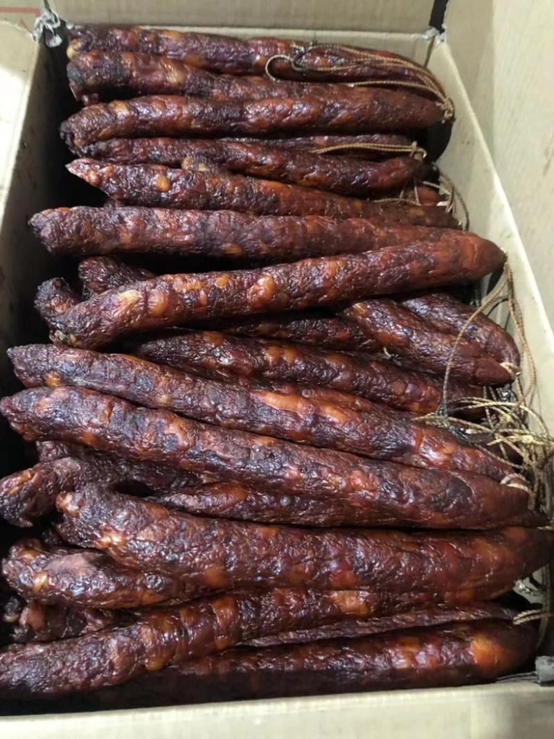 烟熏本地麻辣纯肉香肠（看你具体需求，高低品质都有）