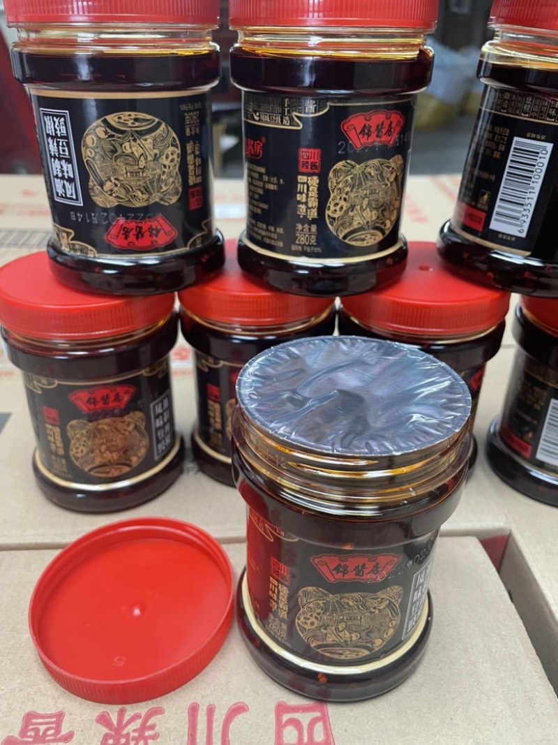 特色风味香辣豆豉辣椒酱四川原味豆鼓下饭菜地摊热销产品
