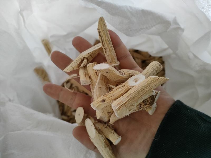 牛大力根片(大根片)，含量达标，味道香浓。