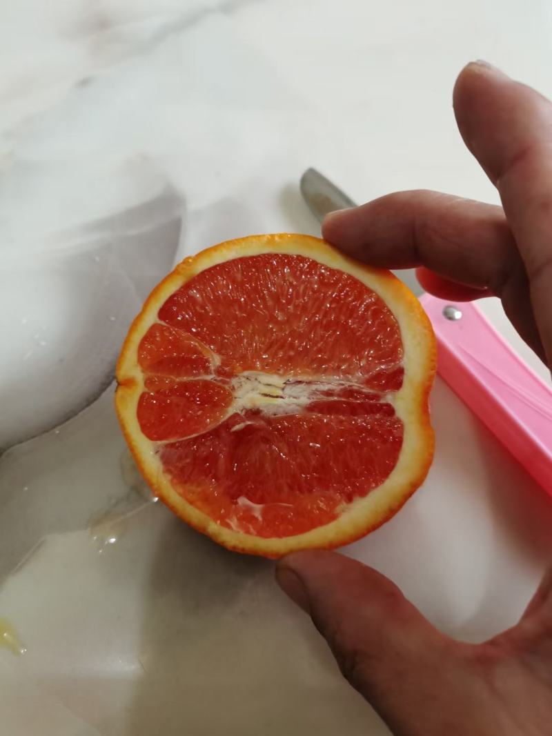 血橙红心橙中华红橙，皮薄肉厚水份足纯甜，农民产地直发