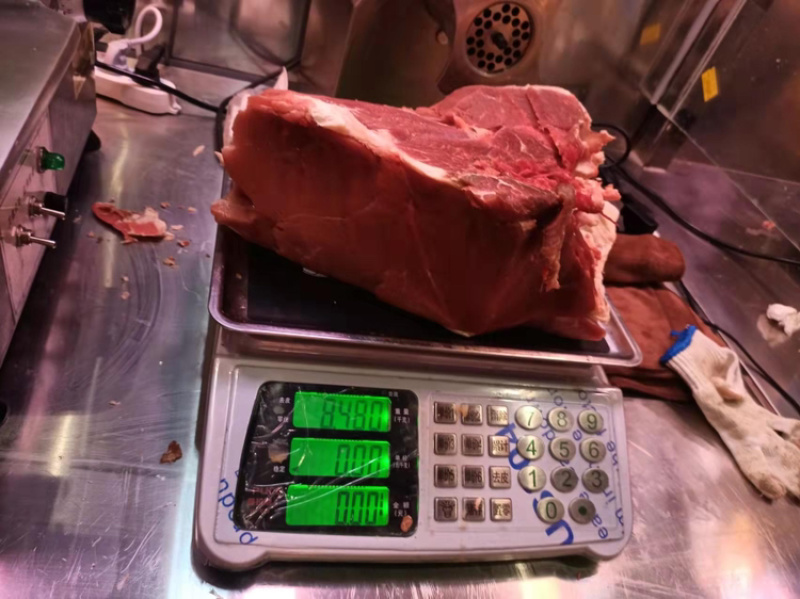 牛肉，鲜牛肉。
