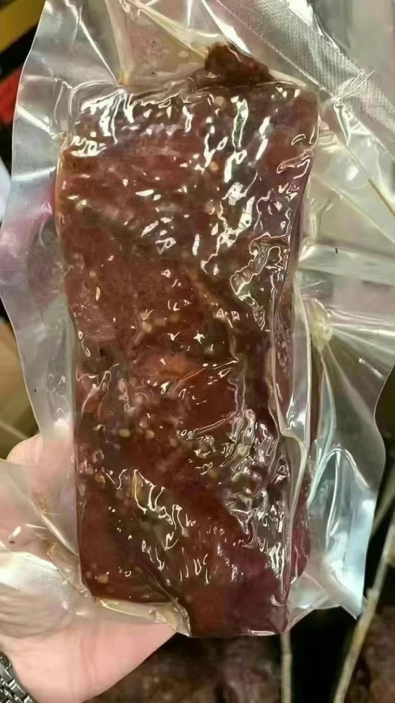 酱香肉（麻辣、五香口味）一斤一袋，开袋即食