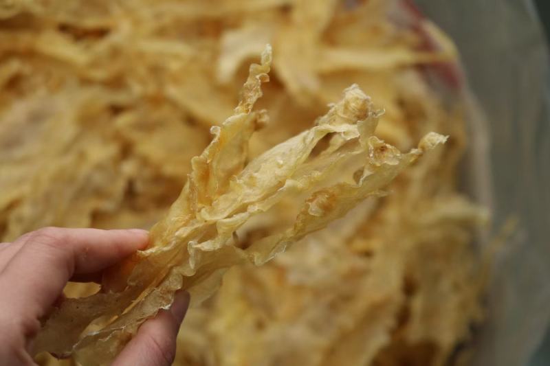 B厂110头挪威鳕鱼胶花胶足干颜色浅黄色纯淡干货没有加料