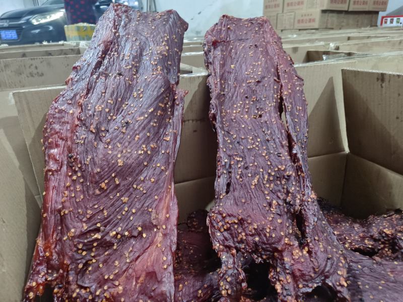 麻辣大块肉，酱香大块肉，厂家直销一手货源