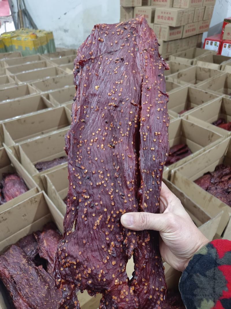 麻辣大块肉，酱香大块肉，厂家直销一手货源