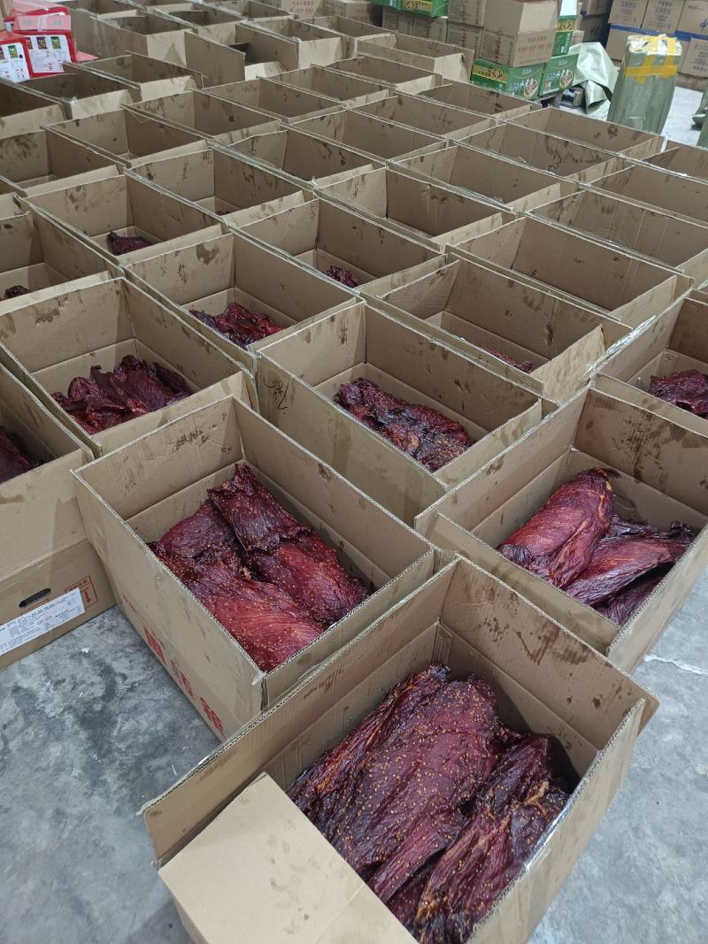 麻辣大块肉，酱香大块肉，厂家直销一手货源