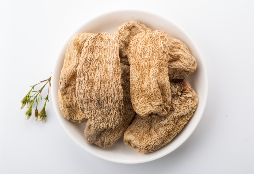 图片说明:列出黑玛卡使用注意事项,如避免过量、初次使用者建议小剂量等 黑玛卡使用注意事项图示