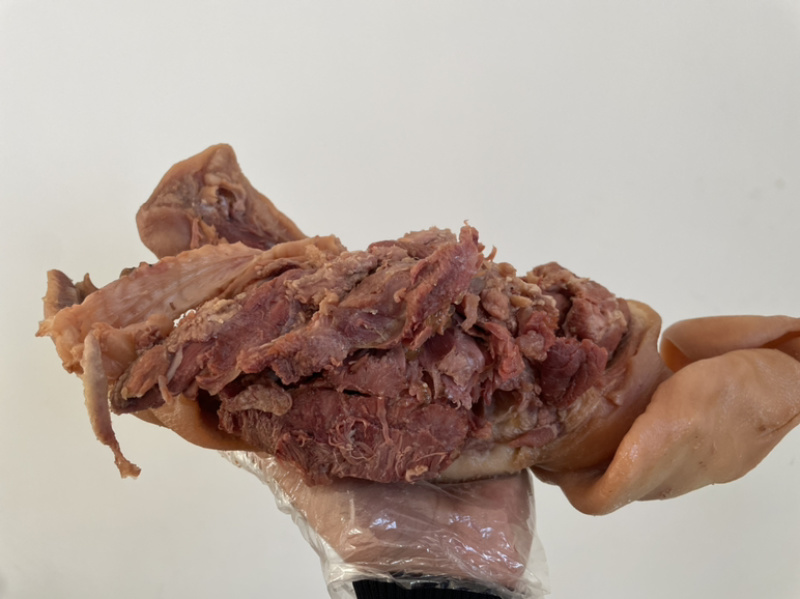 全熟带耳猪头肉一手货源基地直发诚信经营质量保障可视频看货
