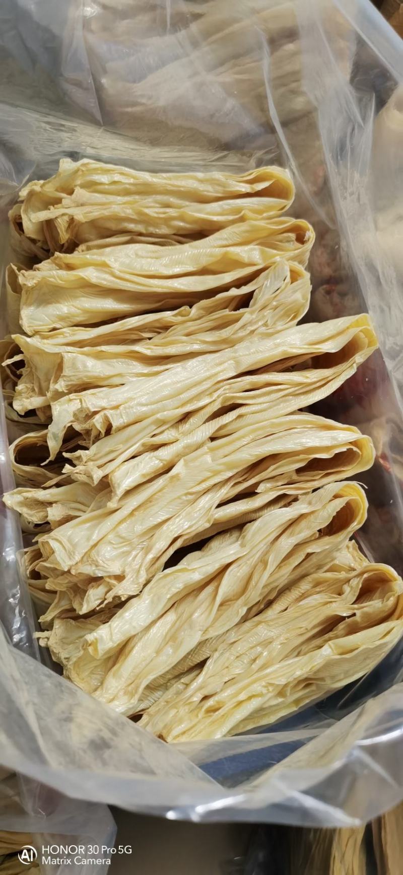 纯山泉水头道腐竹，无任何添加剂