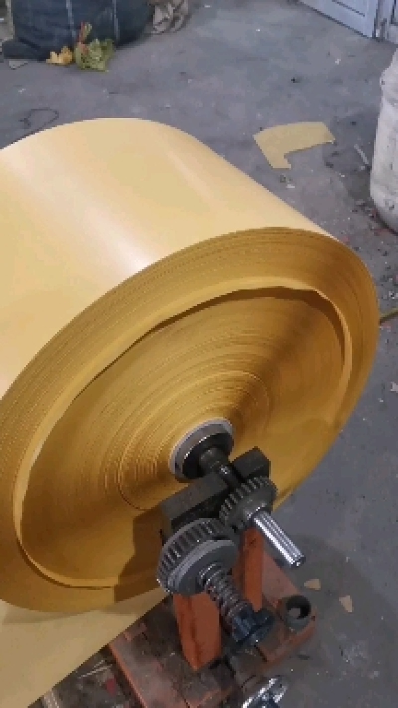 16x18黄碏纸加白蜡纸双层带铁丝带月牙口水果套袋