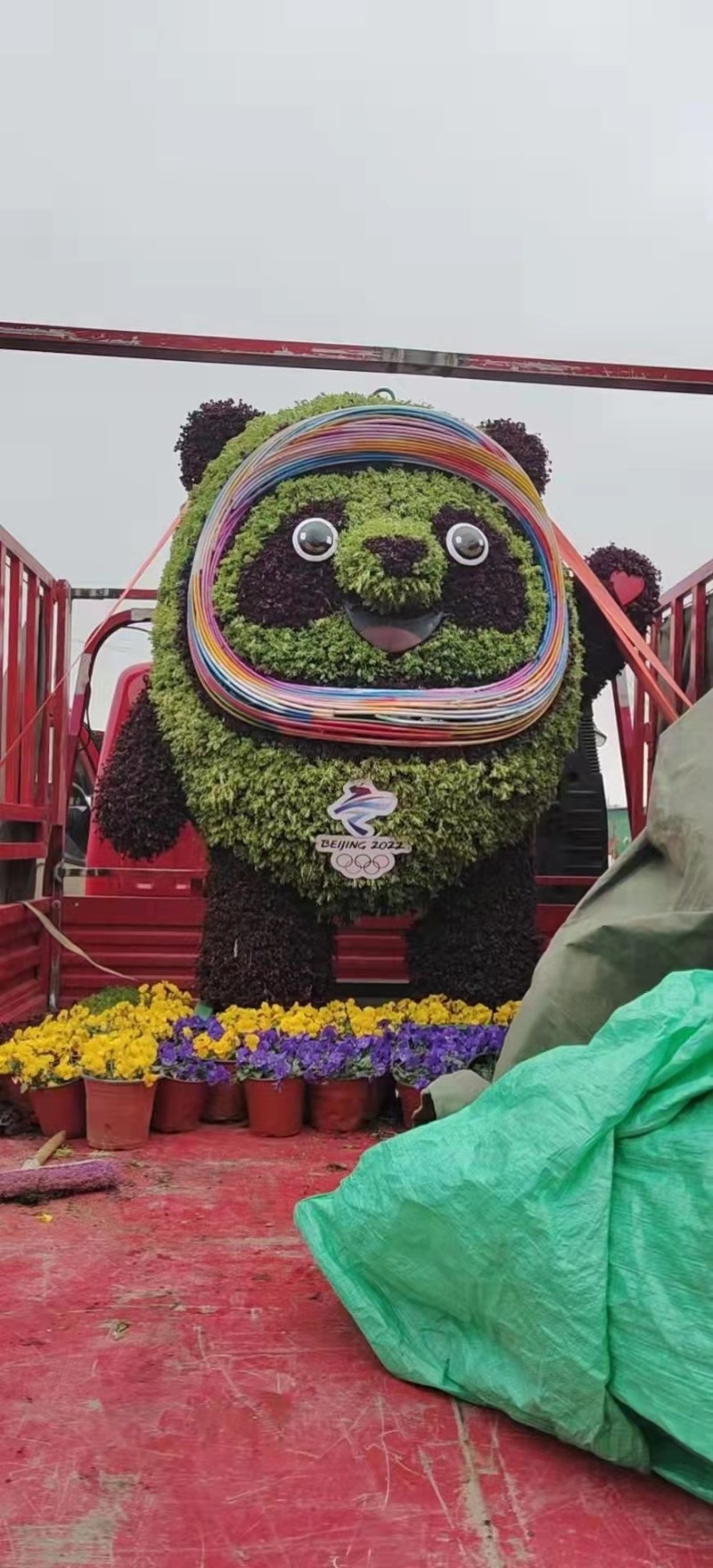 景观雕塑造型厂家大型立体造型绿雕造型价格仿真动物造