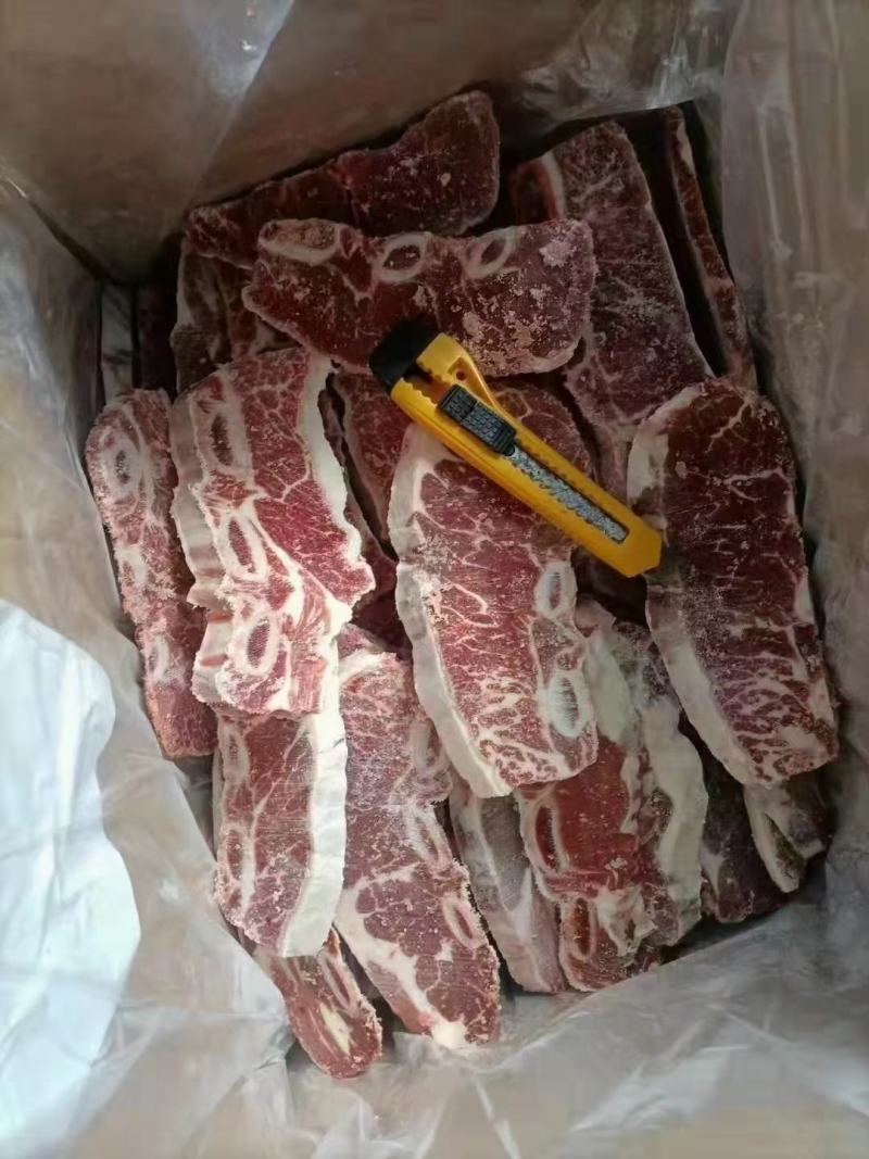 三支牛仔骨