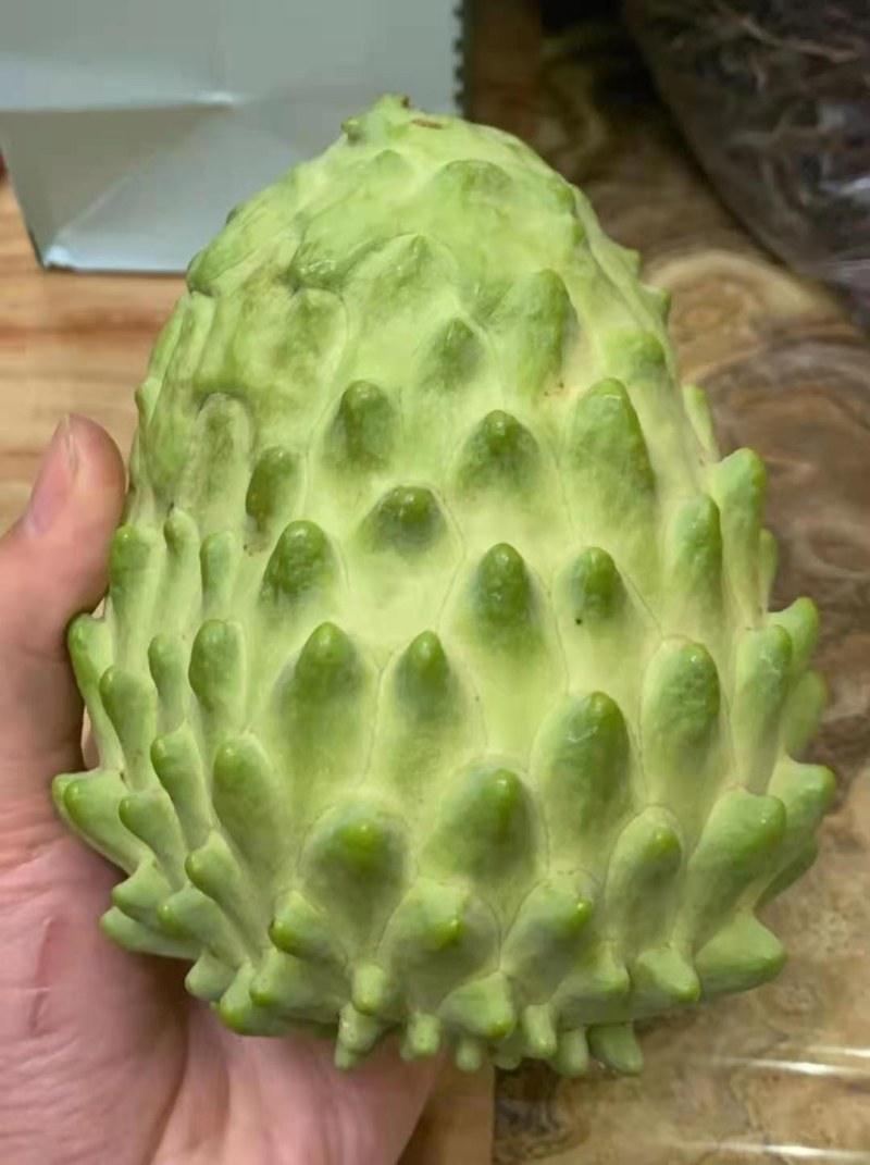 凤梨释迦嘴甜的水果基地直销纯甜释迦诚信经营