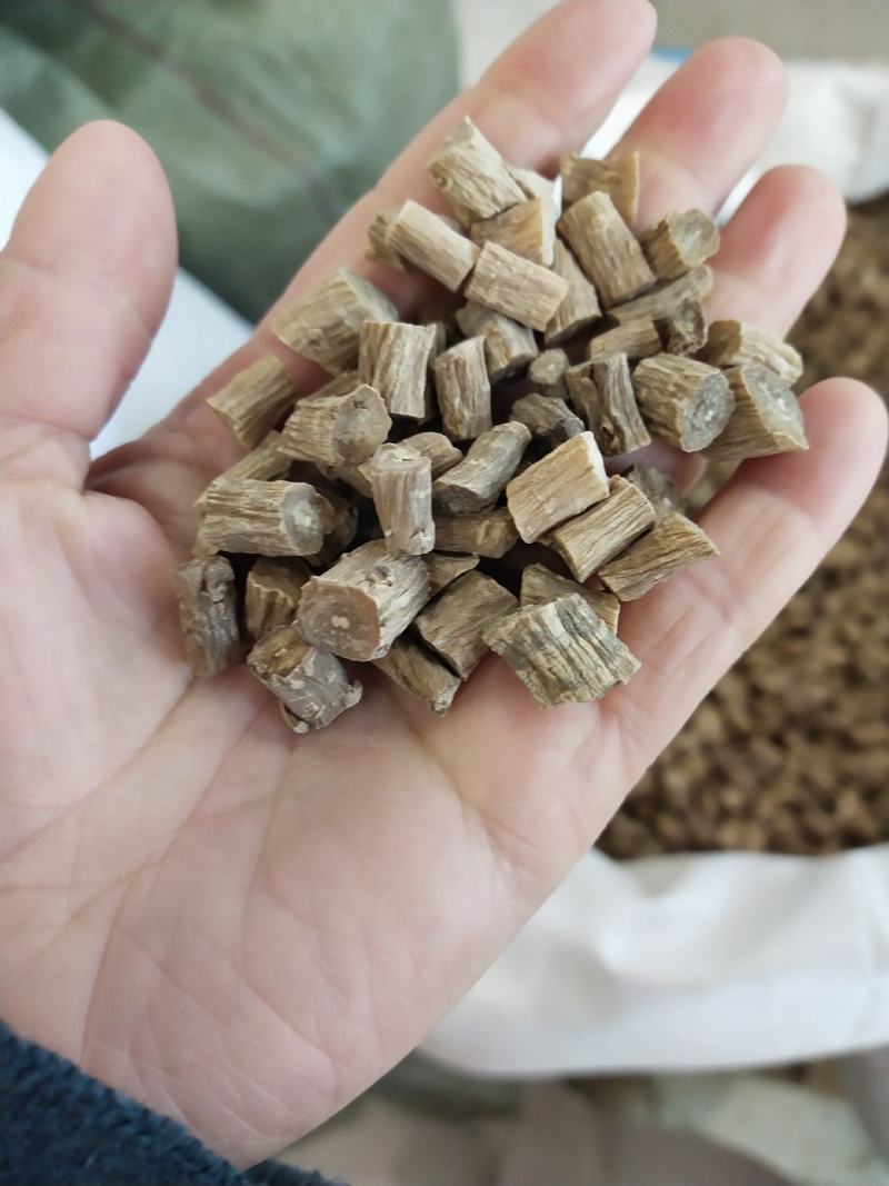 怀牛膝，河北地产各种规格怀牛膝，牛膝断。牛膝选段。