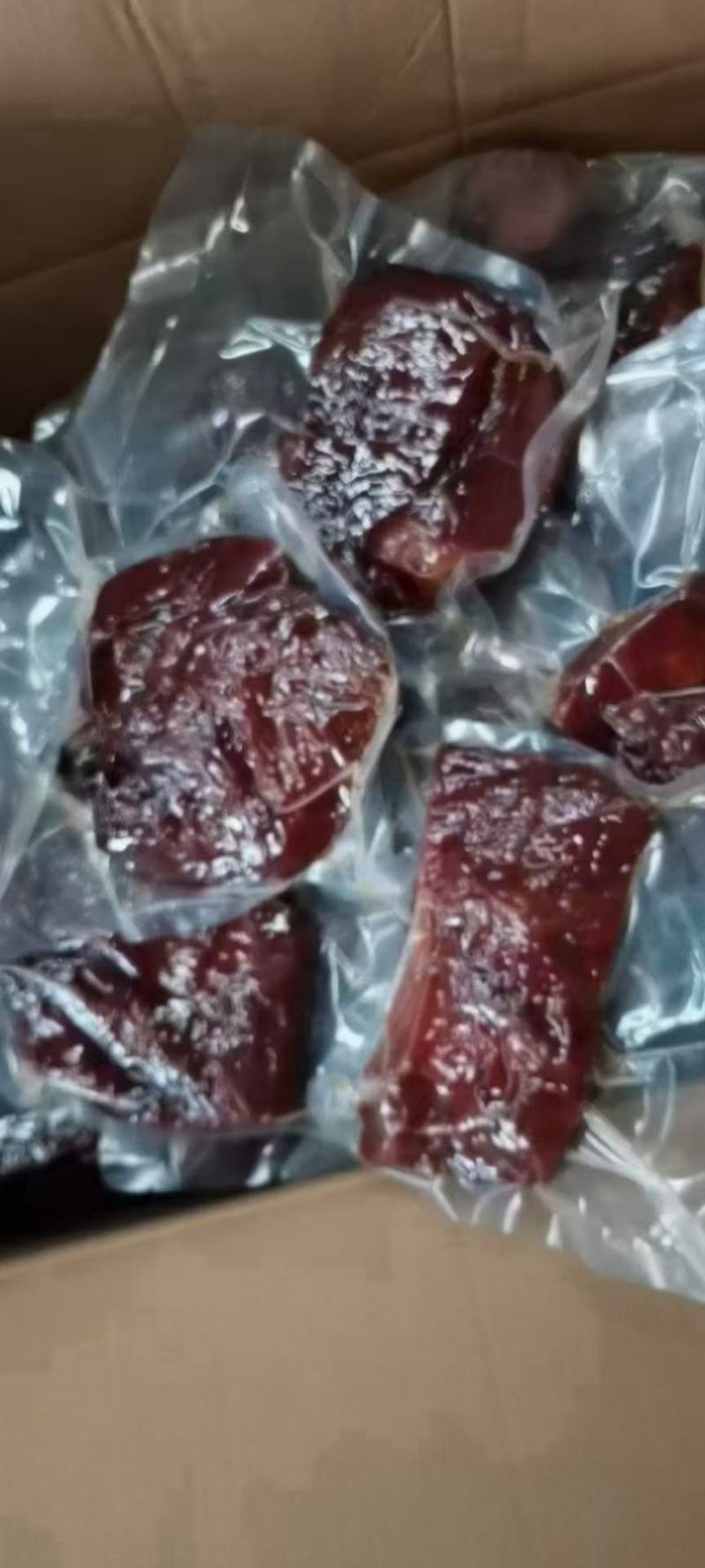 牛肉味跑江湖麻辣猪肉酱香手撕牛肉干食品酱肉地摊展会酱肉