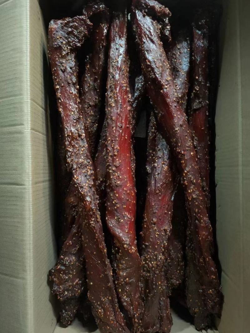 商家热推：实力厂商供货里脊大块肉五香味麻辣味牛肉风味批发